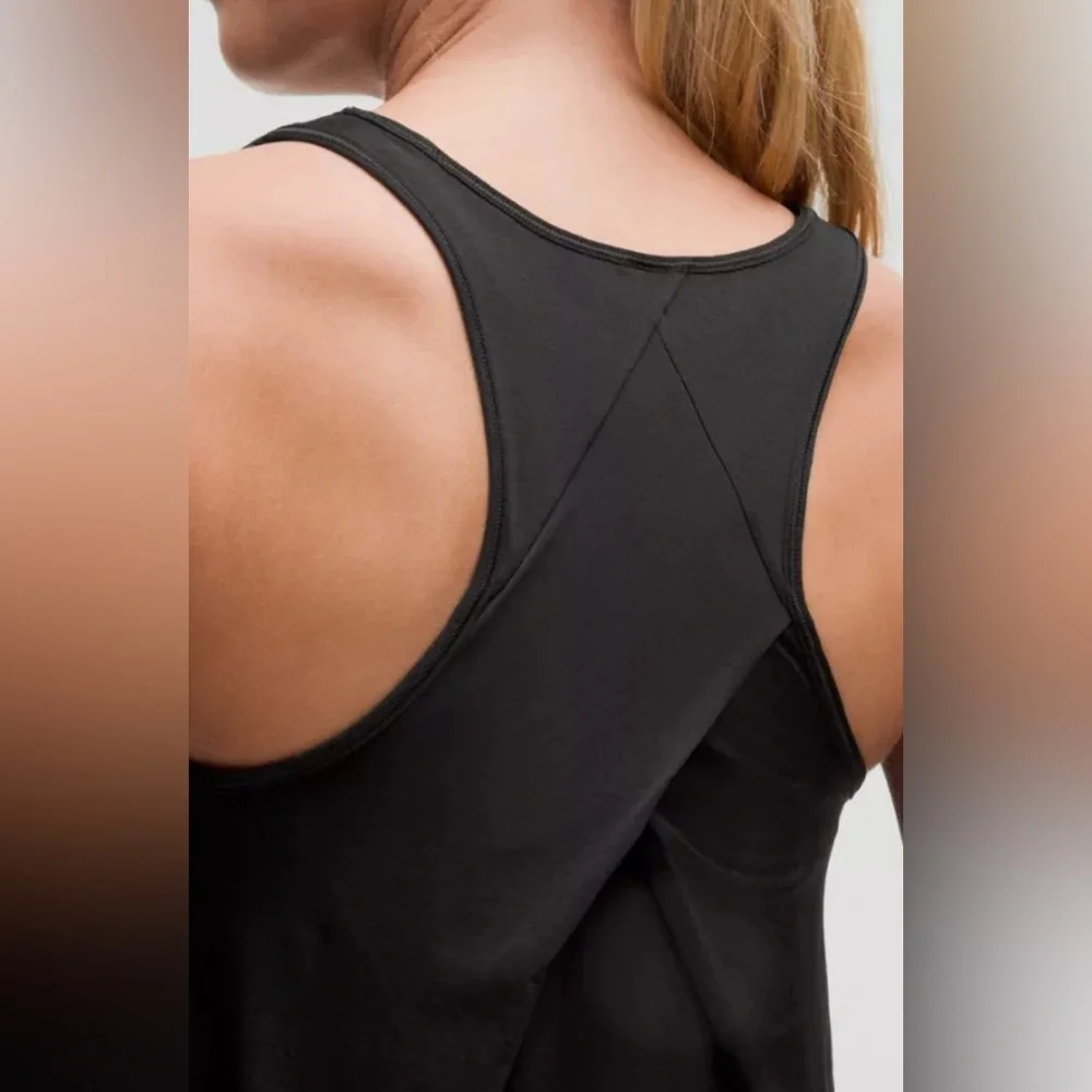 LULULEMON Essentials Pleated Tank Top - Picture 4 of 7
